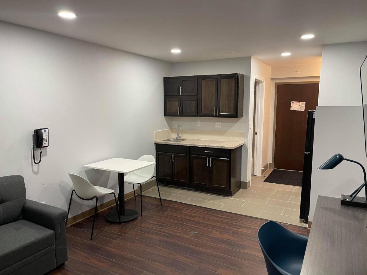 Studio 6 Peoria Il Екстериор снимка
